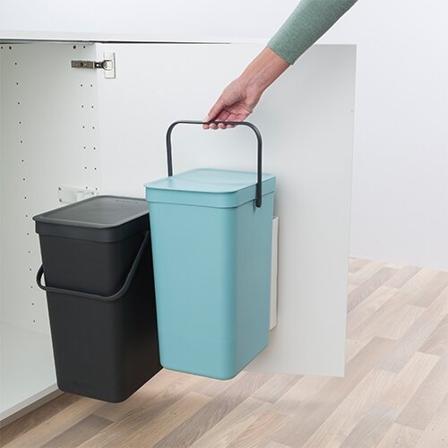 constante zeevruchten nakomelingen Brabantia Sort & Go Inbouw Prullenbak 2 x 16 l - Mint/Grey | De Boet constante zeevruchten nakomelingen Brabantia Sort & Go Inbouw Prullenbak 2 x 16 l - Mint/Grey | De Boet