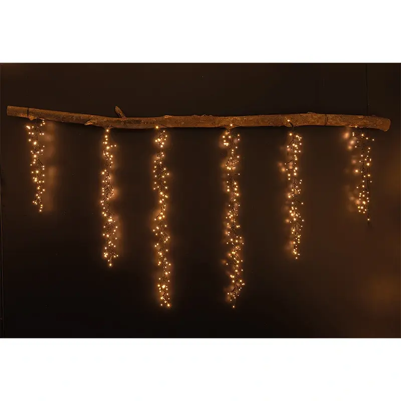 Ijspegelverlichting Cascade Cluster 7,5 m - Klassiek warm