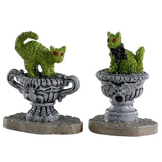 Lemax Haunted Topiary