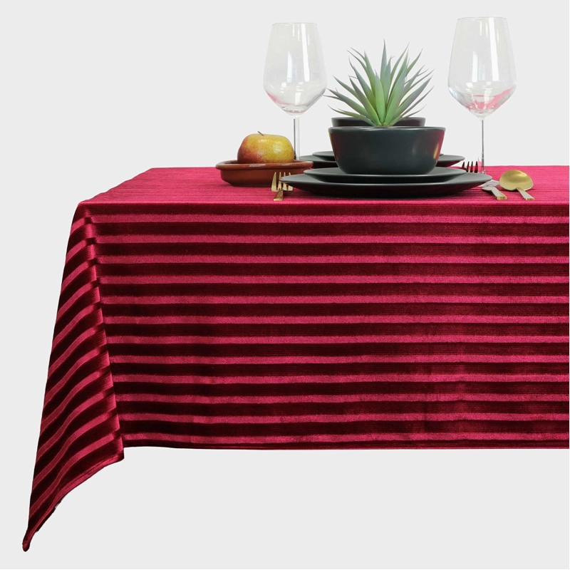 Unique Living Tafelkleed Yani 140x300 cm rood